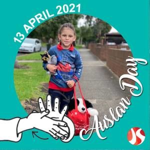 Meet your Posher, Raquel